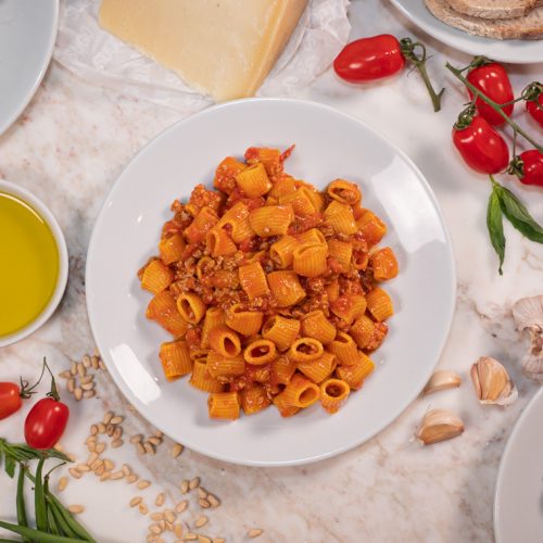 Sugo Pasta Glasgow mezze maniche | Black Hole Agency